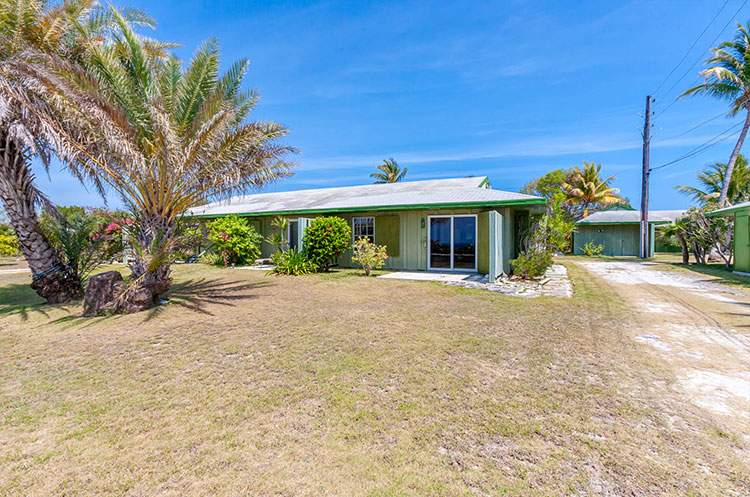 Oceanview Condo in Sandypont, San Salvador, The Bahamas