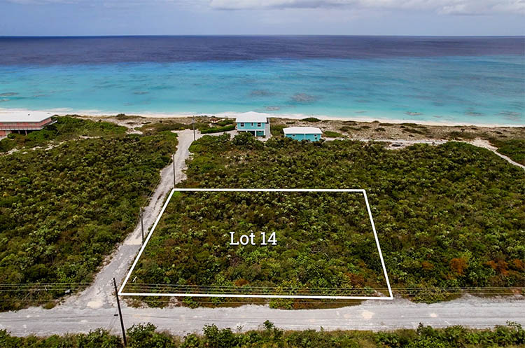 Vacant  lot 2 lots from stunning beach in Sandy Point, San Salvador, The Bahamas