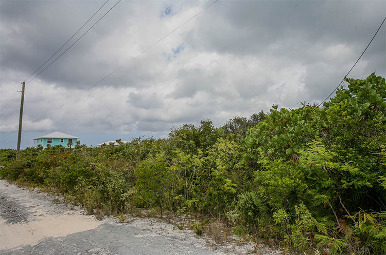 Vacant  lot 2 lots from stunning beach in Sandy Point, San Salvador, The Bahamas