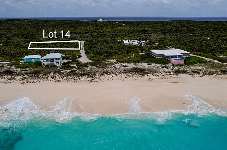 Vacant  lot 2 lots from stunning beach in Sandy Point, San Salvador, The Bahamas