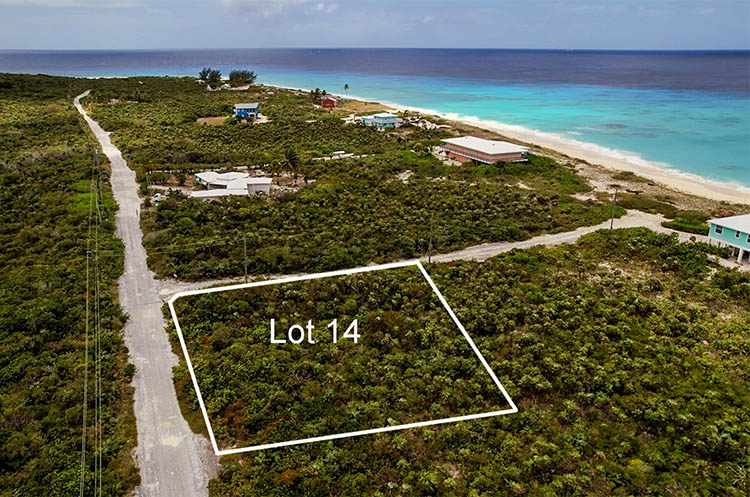 Vacant  lot 2 lots from stunning beach in Sandy Point, San Salvador, The Bahamas